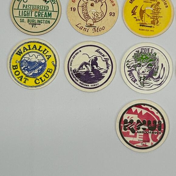 Lot of 21 Hawaii Milk Caps Pogs Vintage 90s Hawaiian Advertising Game 1993 - Picture 5 of 6